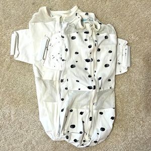 SOLD: Snoo sleep sack bundle - happiest baby